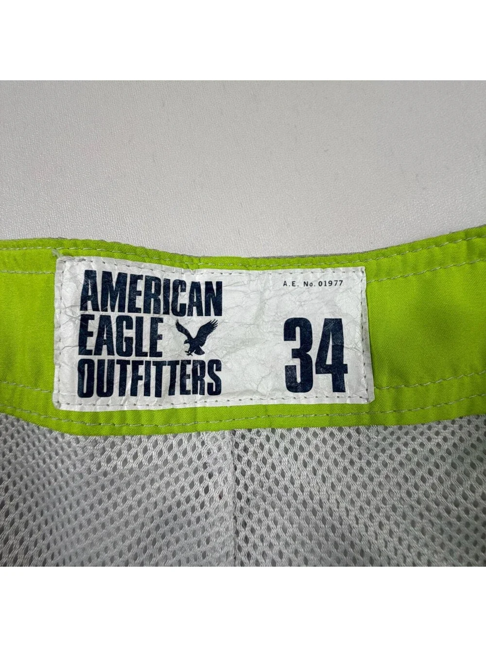 American Eagle AE77 Men's Gray Palm Tree Print Board Shorts Size 34